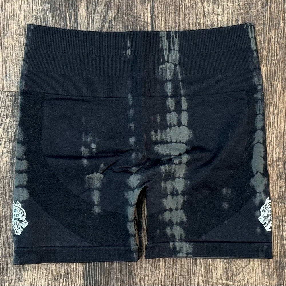 Darc Sport Everson Seamless Shorts | Small - Black/Grey Serpent